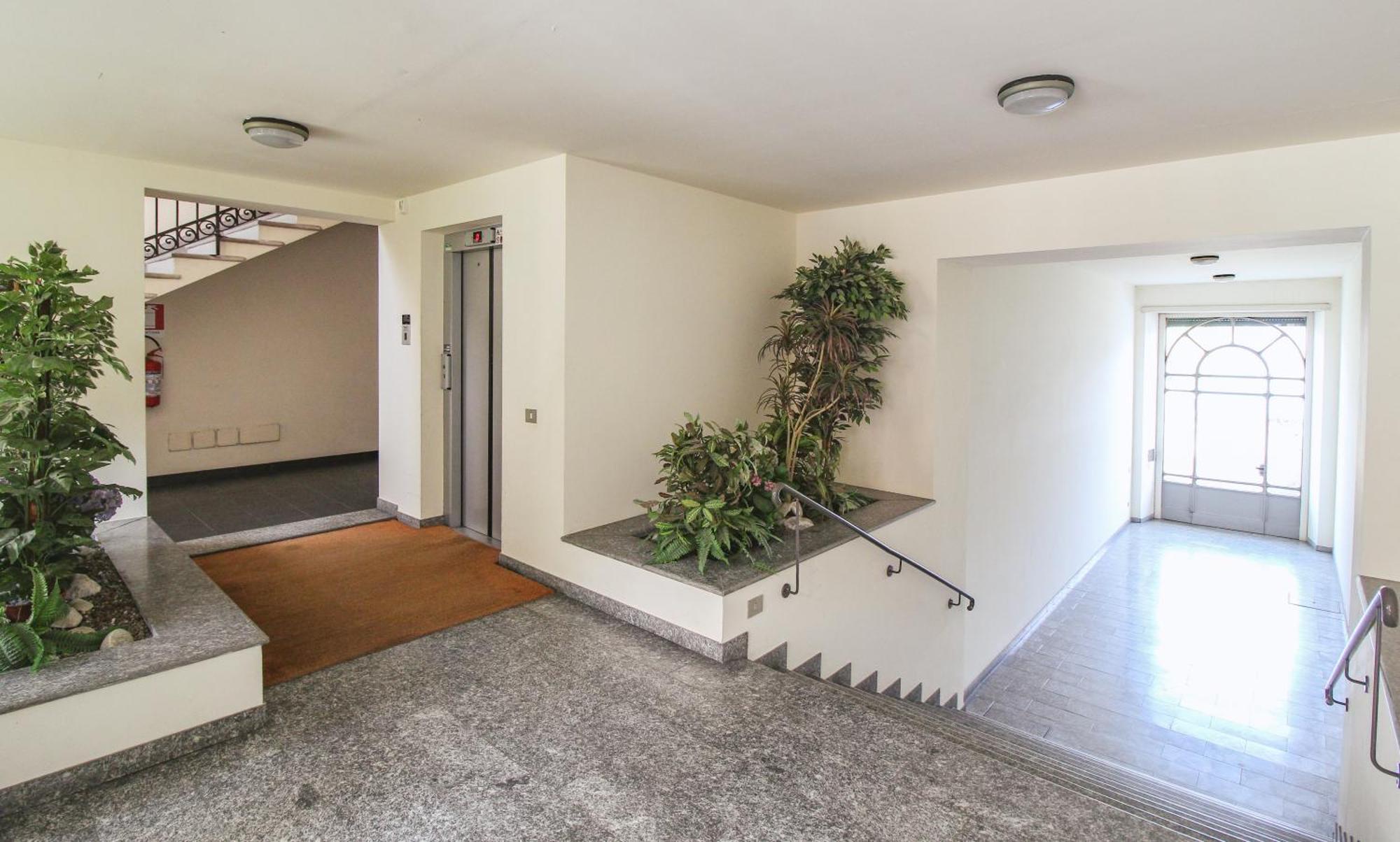 Lario Elegante Apartment Menaggio Exterior photo